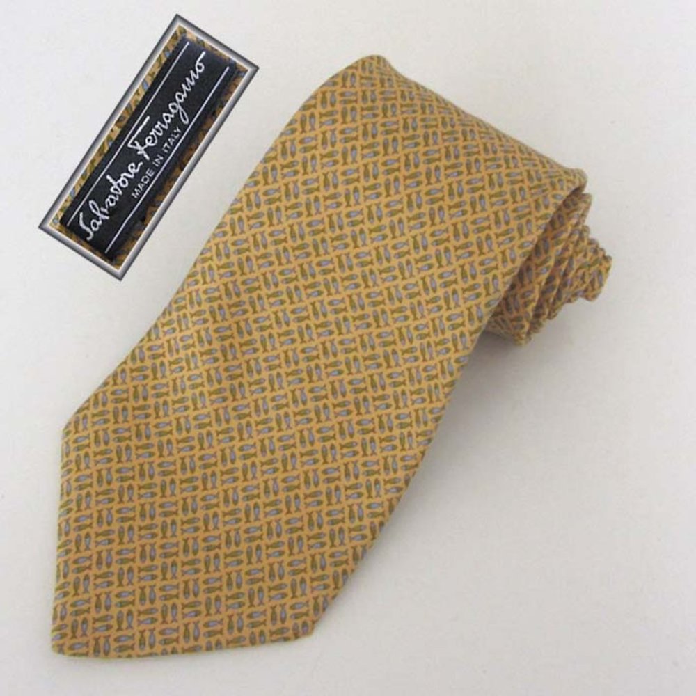 new FERRAGAMO yellow geometric double fish print silk tie